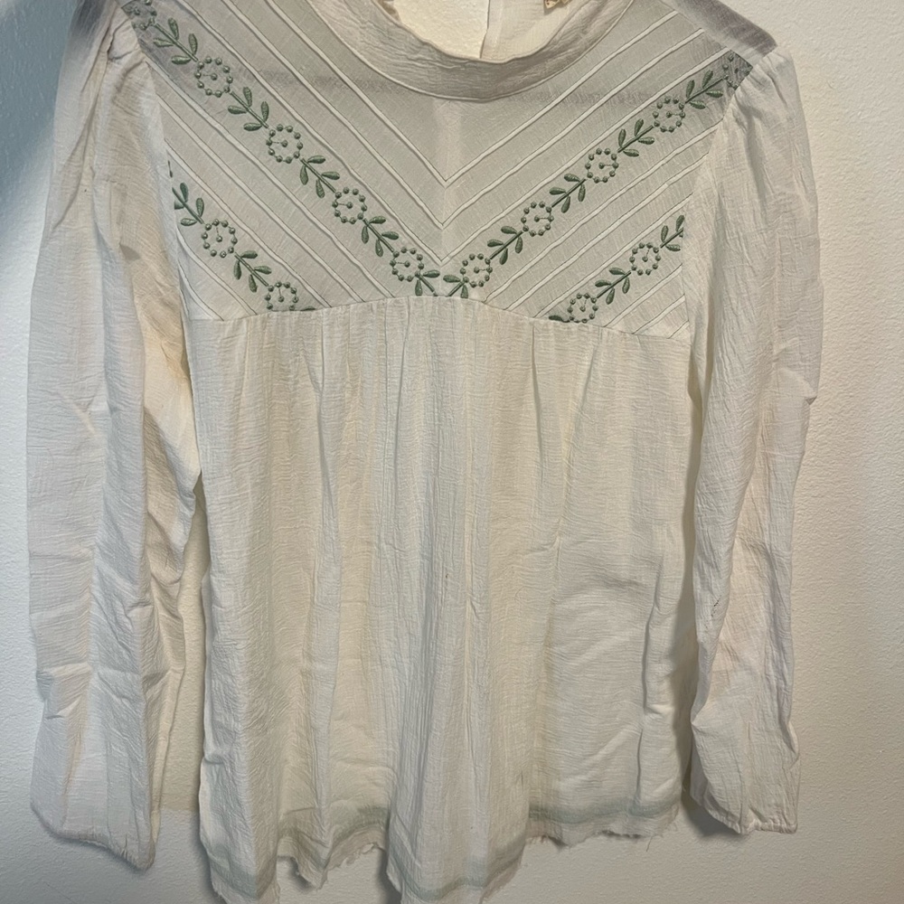 High neck shirt
